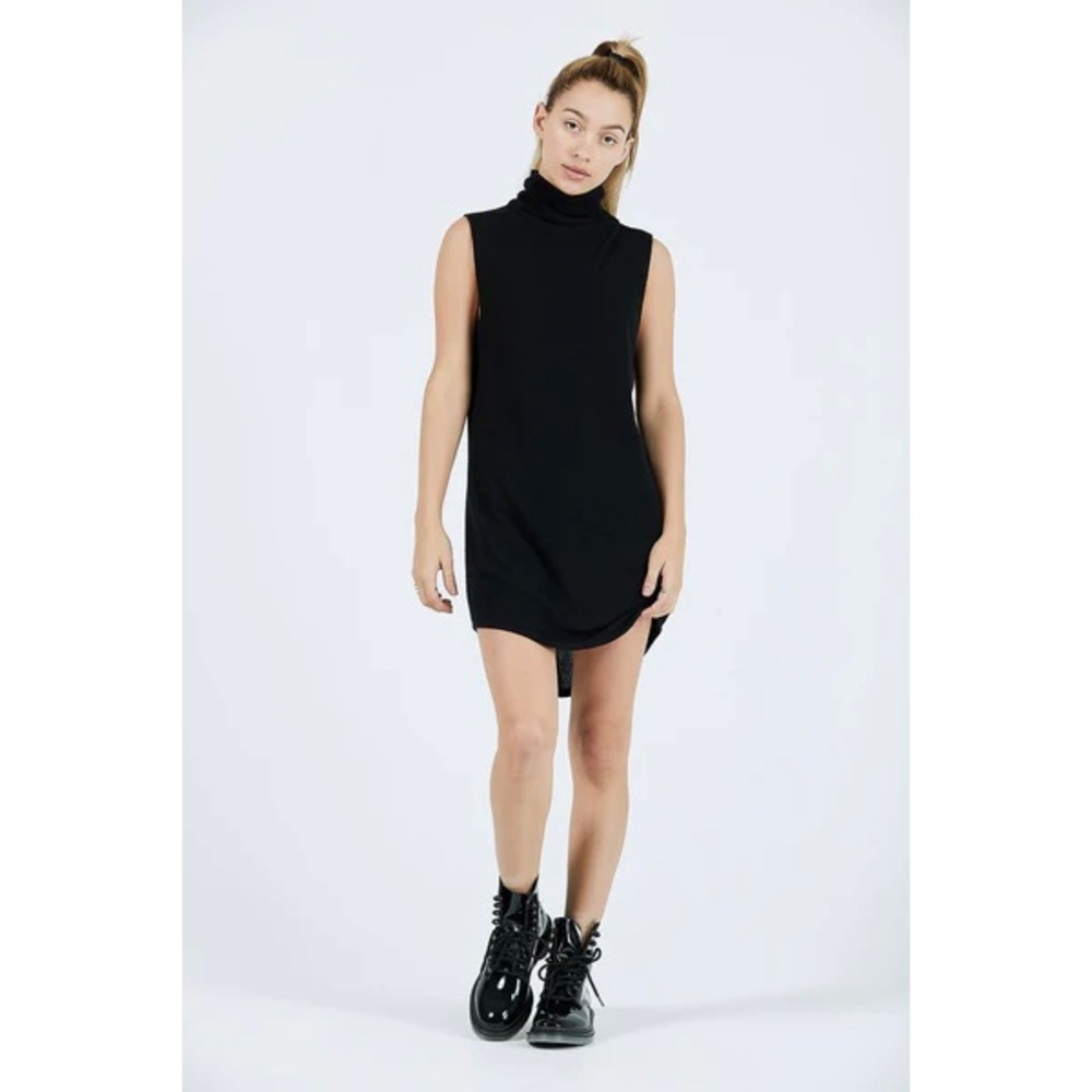 🌓 Joah Brown Lenox Dress - Black